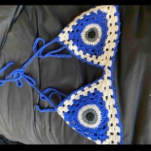 KNIT TOP